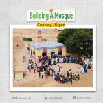 Building a large mosque in Niger